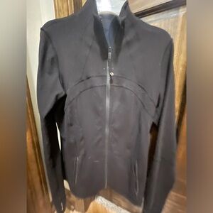 Black Lulu define jacket good as new just has some dog hair on it😅